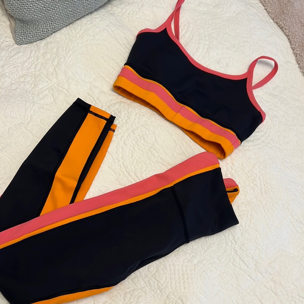 IVL Collective Set. Leggings Size 2 and Bra Size 4